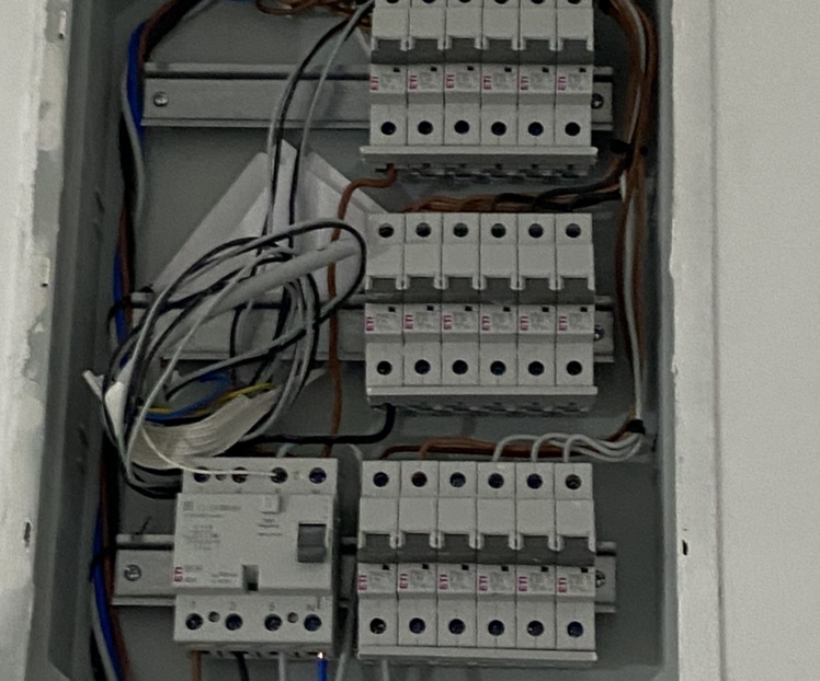 EL-Teh Elektrika